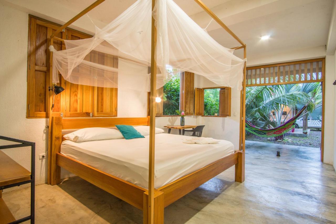 Casa Chapolin Boutique Guesthouse Паломино Экстерьер фото
